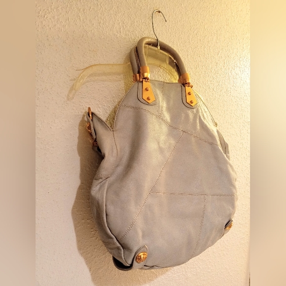 Rough Roses Handbag Dove Gray Satchel/Crossbody w/ Gold tone Hardware - Picture 3 of 16